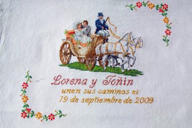 Cuadro para boda de Lorena y Toñín en punto de cruz